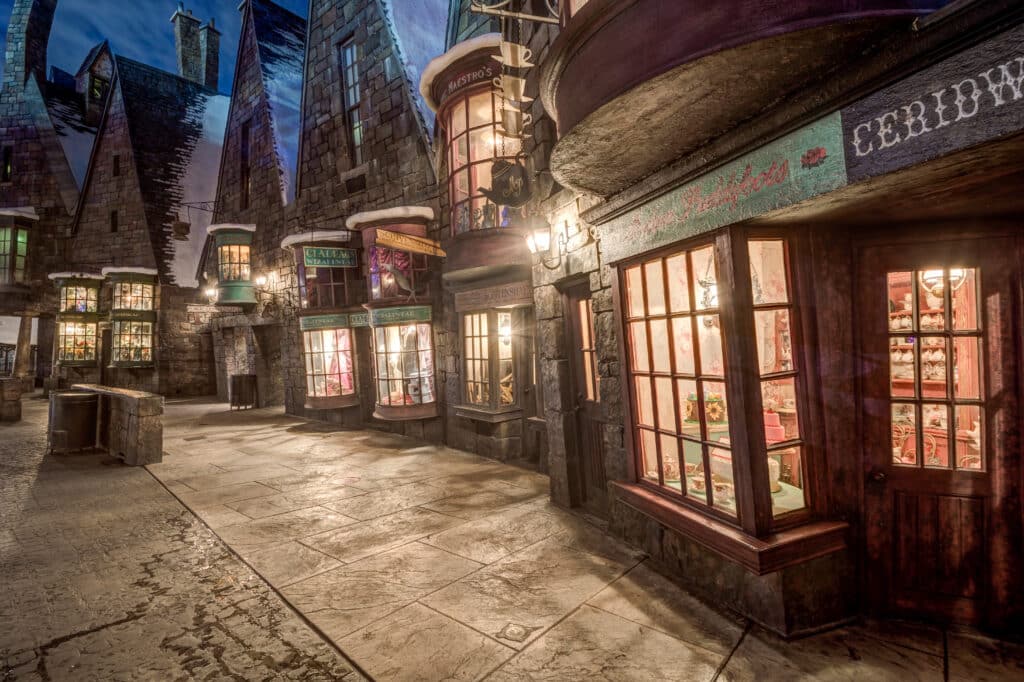 What could be prettier than the picturesque line of Hogsmeade shops light up at night running along their little cobblestone street in Universal Studios Orlando?